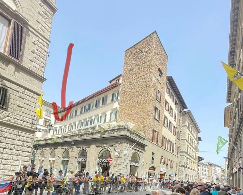 In The Heart Of Florence, Dante, With Private Terrace Apartment